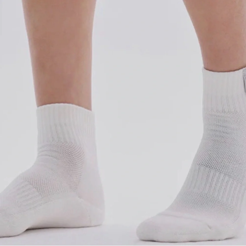 JELENEW Cotton Training Socks‎ White Women’s M Cycling Athletic NWT